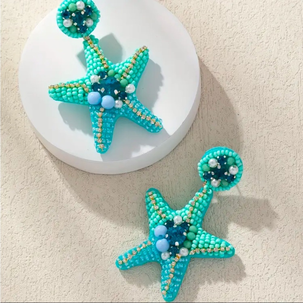 Beaded Starfish Earrings - Picture 5 of 7